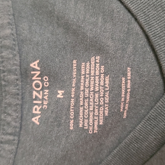 4 medium mens T-shirts - Picture 10 of 10